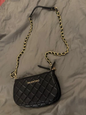 Valentino väska  - Valentino väska 