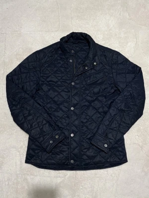 Riley jacka - Jacka från Riley / stilren / bra skick / storlek: 46/M