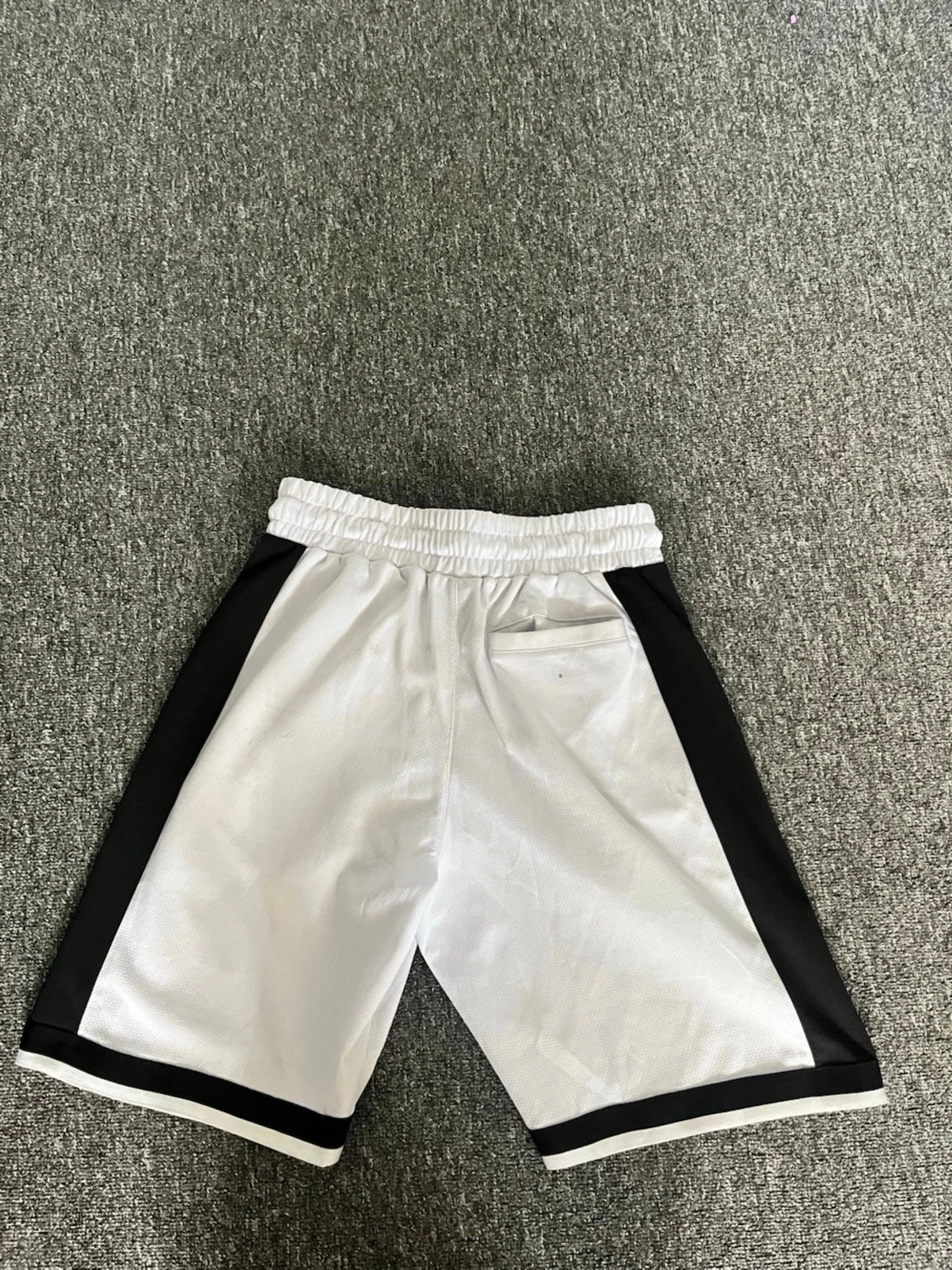 Vita och svarta Los Angeles shorts - 4