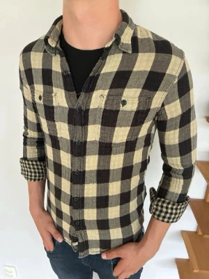 Ralph Lauren Flanellskjorta - Denim & Supply Ralph Lauren Flanellskjorta| Pris: 399| Skick: 9/10, Mycket bra| Storlek: M| Hör av dig vid minsta lilla fundering eller fråga| 
