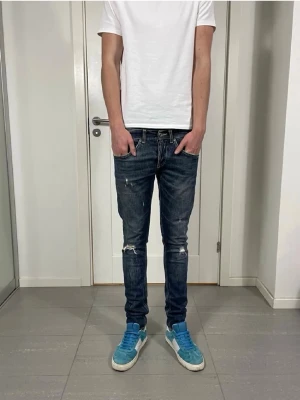 Dondup George jeans - Säljer ett par dondup george jeans i storlek 31