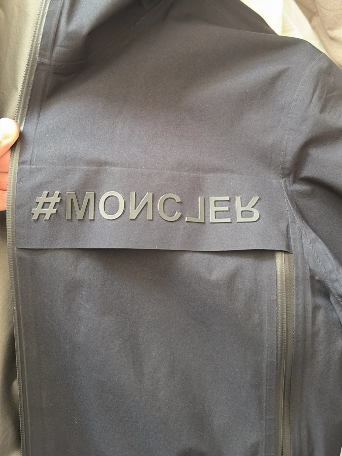 Svart vindjacka från Moncler - 2