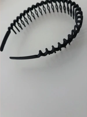 Zick Zack hårband  - Köpt i England, kommer tyvärr inte till användning.  ❤️