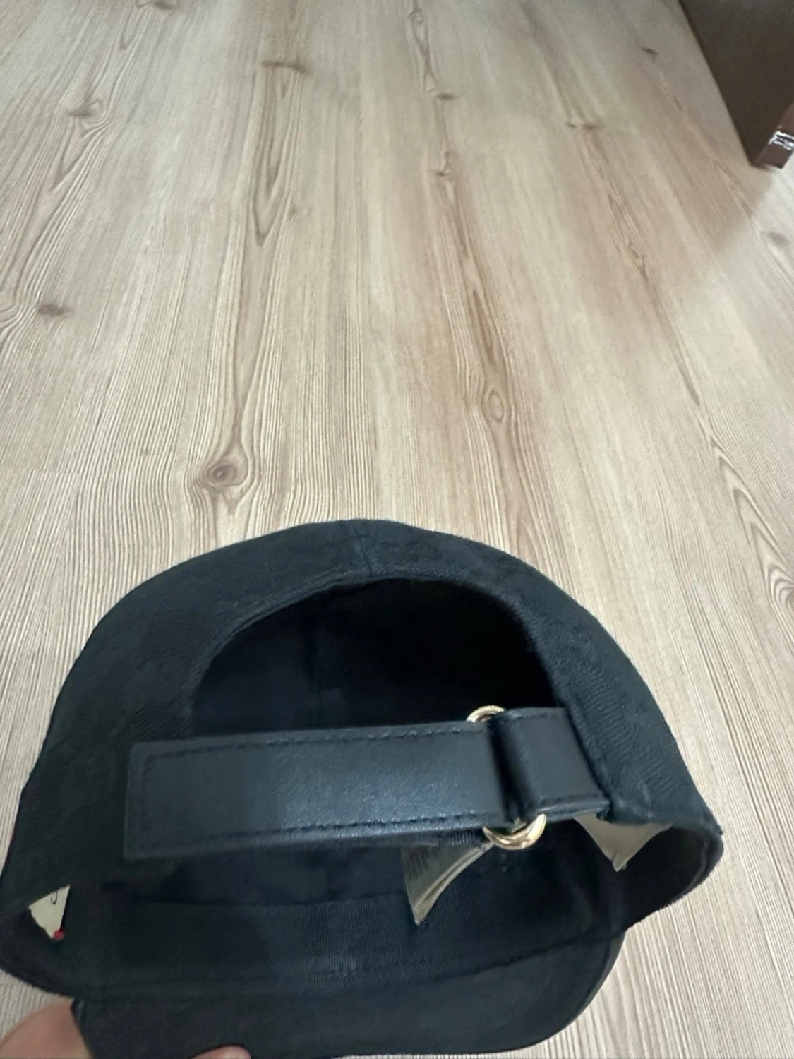 Svart keps med GG-mönster från Gucci - 2
