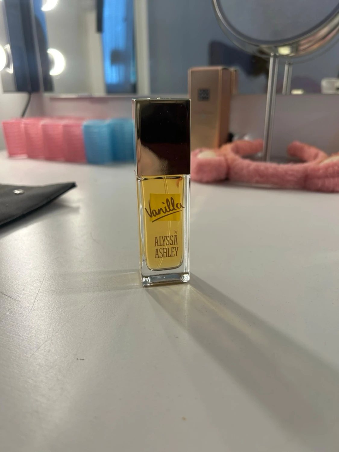 Alyssa Ashley Vanilla Eau de Toilette - 1