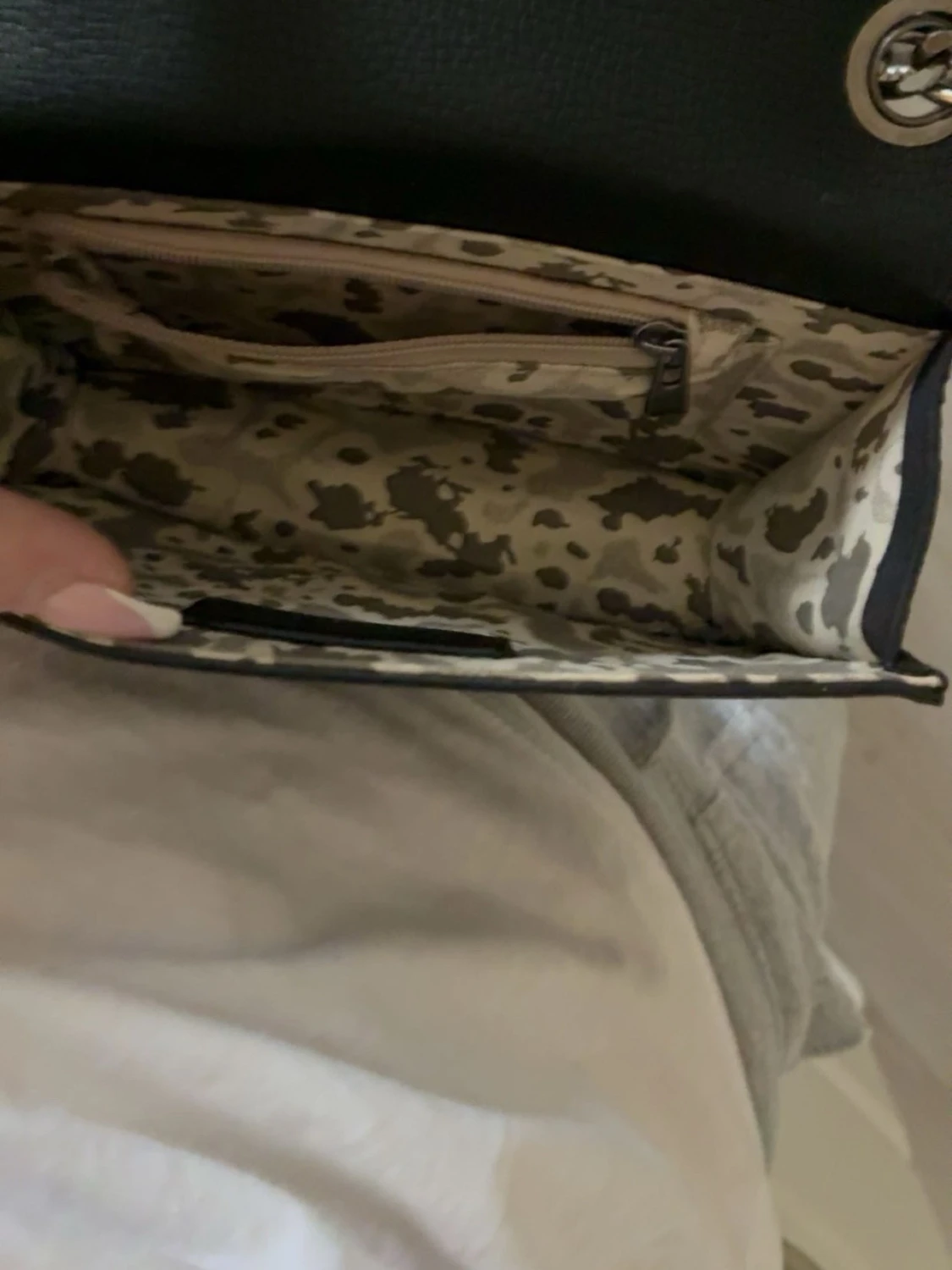 Svart handväska  - 2