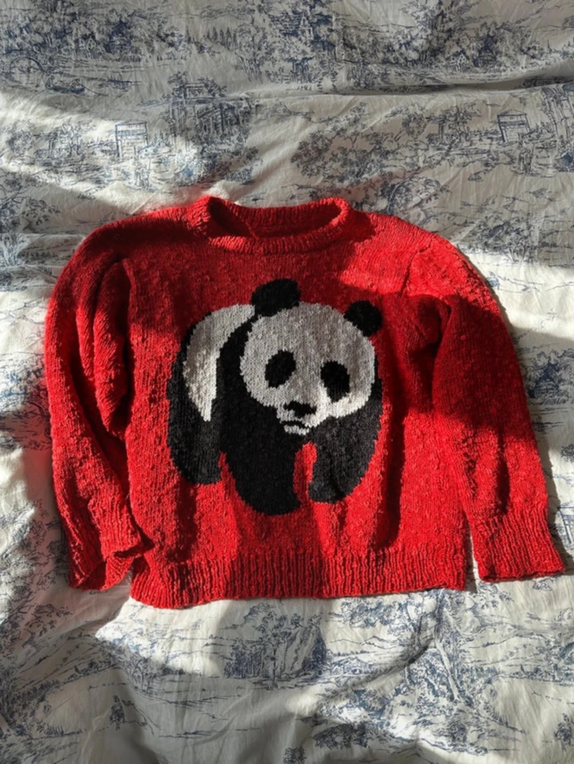 handstickad vintage pandatröja