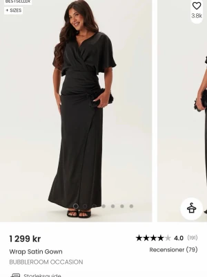 Balklänning  - Säljer min balklänning som har används 1 gång. Inga defekter eller tecken på användning. Nypris 1299. Pris kan diskuteras