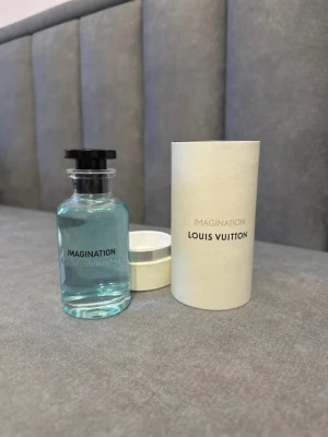  Louis Vuitton imagination  - Lyxig parfym från Louis Vuitton. Lv imagination. Den är oanvänd och i bra skick. Kvitto finns vid intresse 