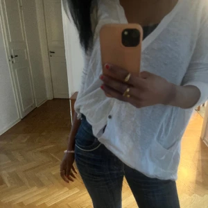 Vit kofta - Snygg oversized vit kofta!