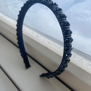 Diadem - Superfin håraccessoar som passar till allt💙