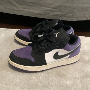 Jordan 1 low - Säljer några Jordan 1 low skick 5/10
