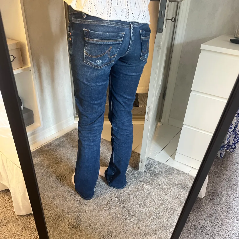 Snygga jeans från Ltb i modellen valerie, passar mig som är 169 för referens💕💕. Jeans & Byxor.
