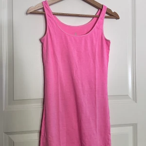 Åhléns rosa linne - Ett linne utan defekter.