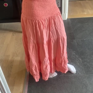 Rosa långkjol - Rosa långkjol xxs