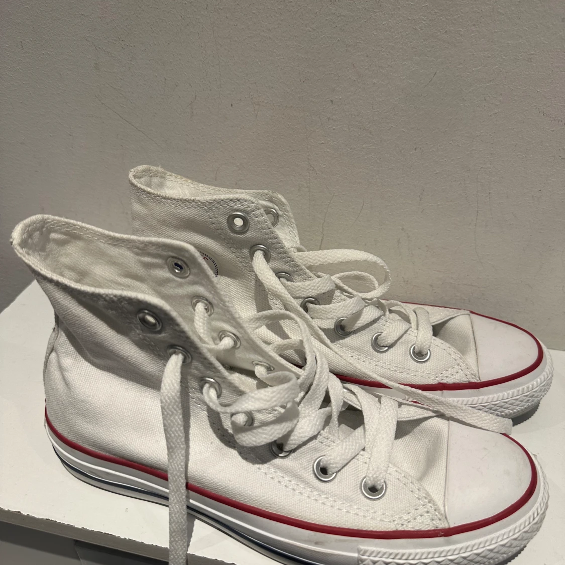 Vita Converse