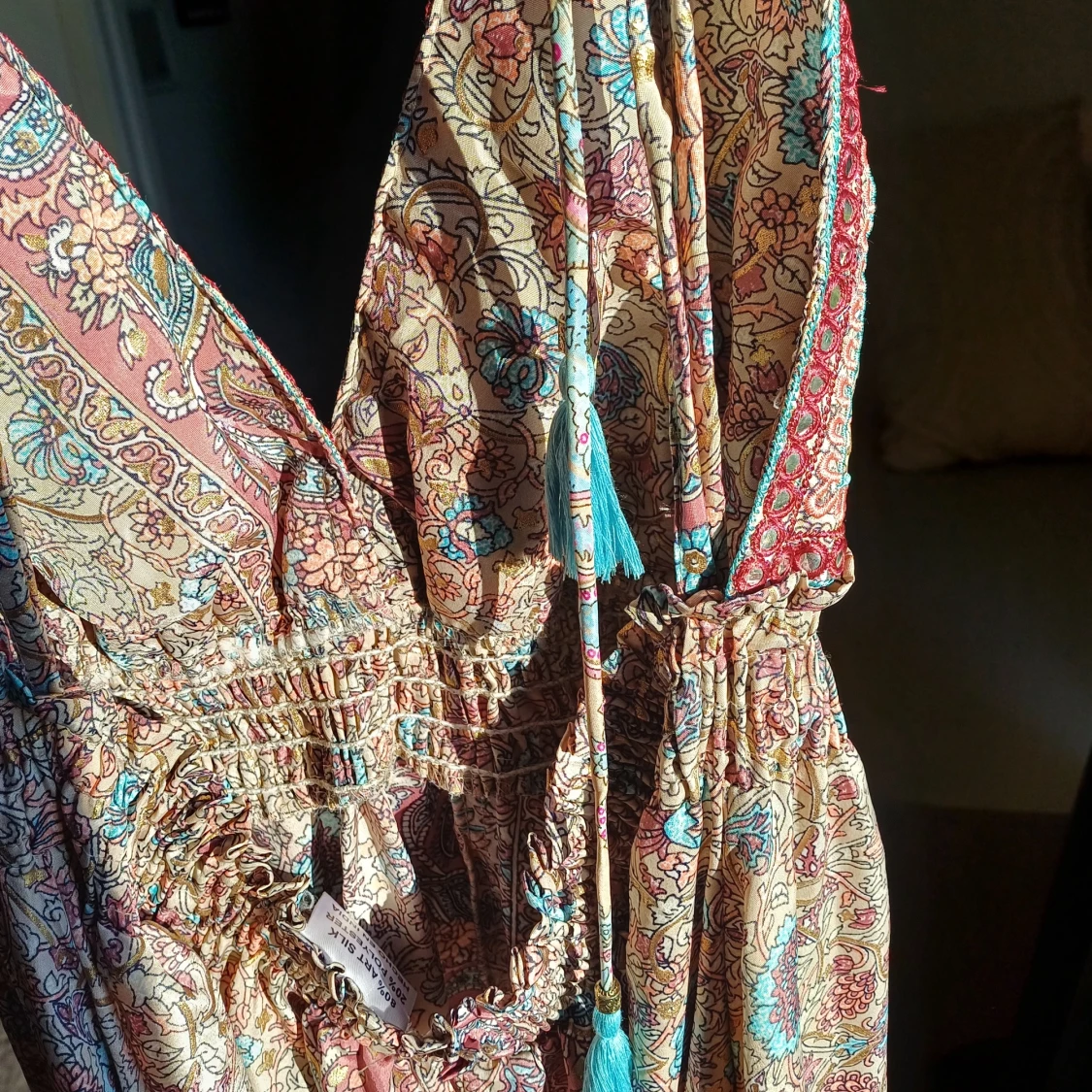 Otroligt vacker långklänning  - 90