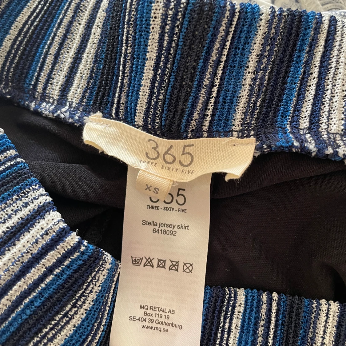 Randig blå kjol - 91