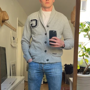 Gant cardigan - Cardigan i storlek M 