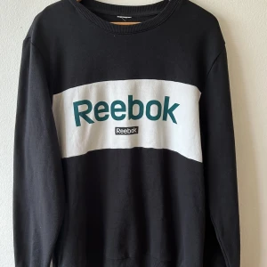Tröja - Helt ny tröja från Reebok, aldrig använd.