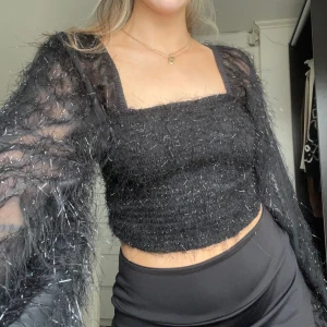 Blus Bikbok stl xs  - Blus ifrån Bikbok stl xs💗 Använd 1 gång