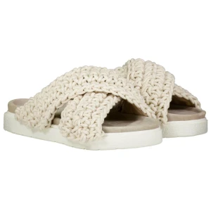 Inuikii woven - Hej, säljer mina inuikii tofflor då de inte riktigt var min stil. Storlek 37, passar mig som vanligtvis har 36. Använda 2 gånger. (Priset går att diskutera)