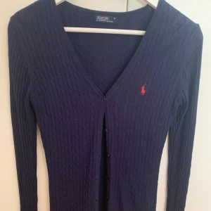 ralph lauren tröja - Storlek M Skön kofta  Marin blå 