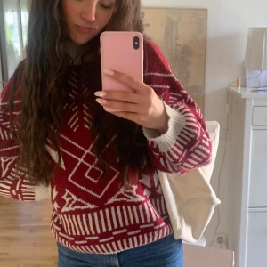 Stickad tröja - Stickad tröja i storlek L