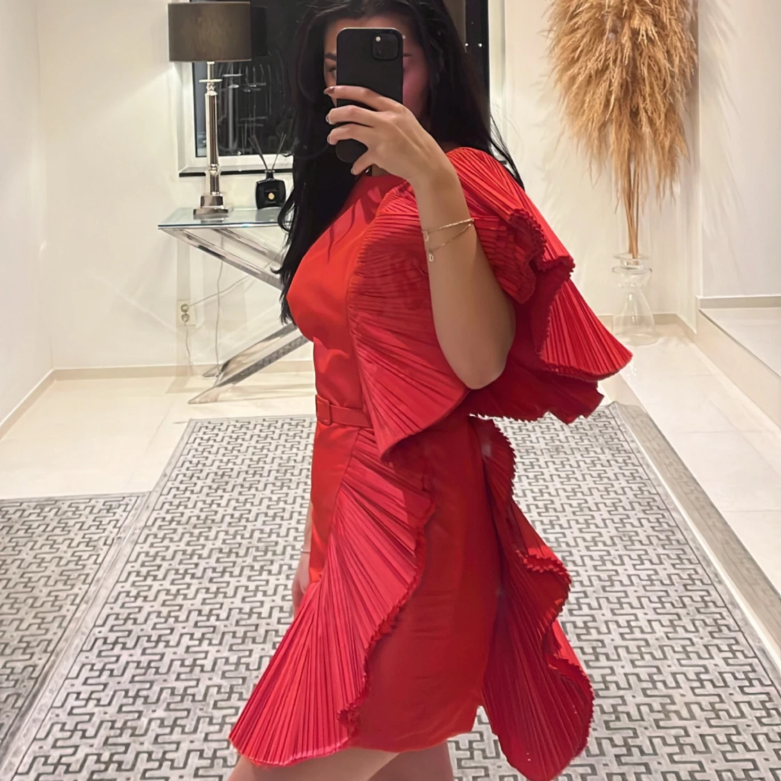 Röd klänning  - 92