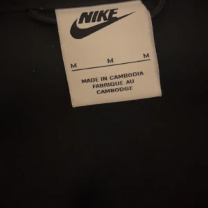 Nike tech - Äkta Nike teck i jätte bra skick, kom med bud 