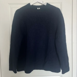 Stickad tröja - Stickad tröja från Arket, som ny!🥰