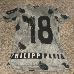 Philipp Plein T-shirt - Använder inte längre