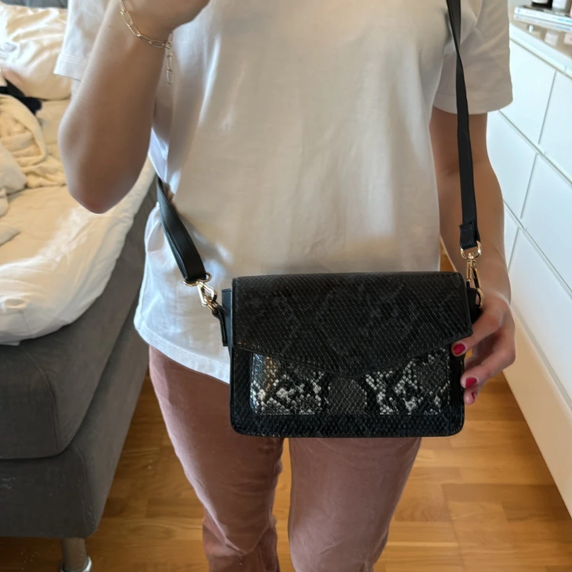 Axelremsväska  - 90