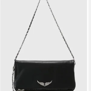 Zadig väska - Säljer min zadig&voltaire väska som jag köpt här på Plick där av priset. Den är i mycket bra skick och inga defekter finns.kontakta för fler bilder och mer info, köparen betalar för frakten 💕