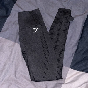 VITAL SEAMLESS 2.0 LEGGINGS - Träningstights från gymshark Använda ett fåtal gånger 