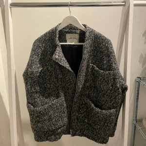Carin Wester jacka  - Jättefin jacak frn Carin Wester som är i jätte bra skick. Nypris ca 1000