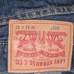 501 jeans - Använda men väldigt bra skick