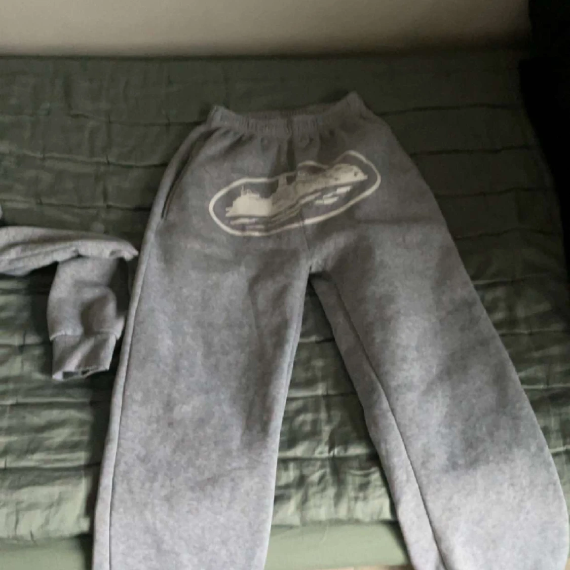 Corteiz tracksuit äkta - 91