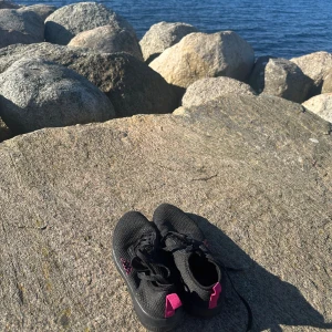 Gympasko - Gympasko endast använd inonhus från KAPPA