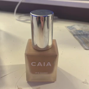 Caia  foundation  - Färgen 4C de är kvar ca 60% 