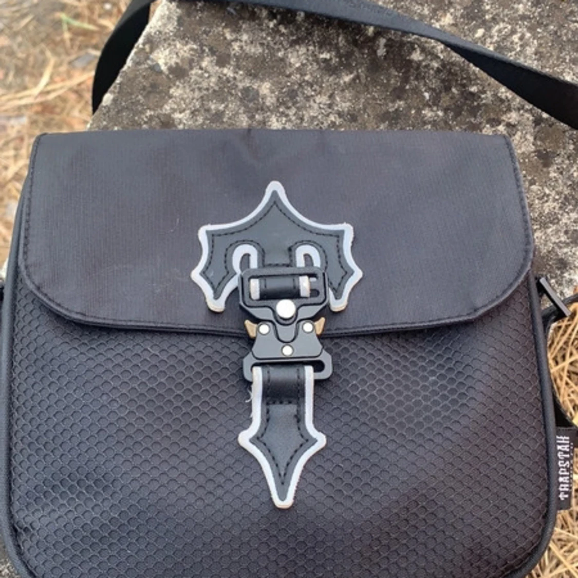 Trapstar Reflective Axelväska