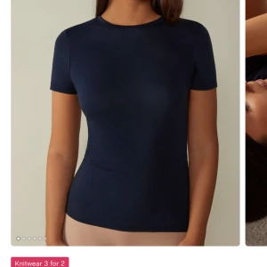 Intimissimi T-shirt - Säljer denna T-shirt från intimissimi som blivit för liten🥰nypris 199 