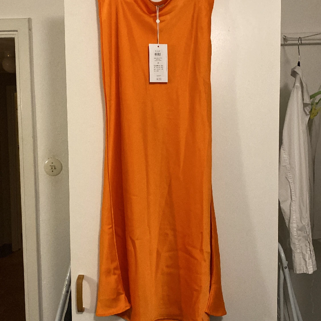 Kjol VILA glansig orange