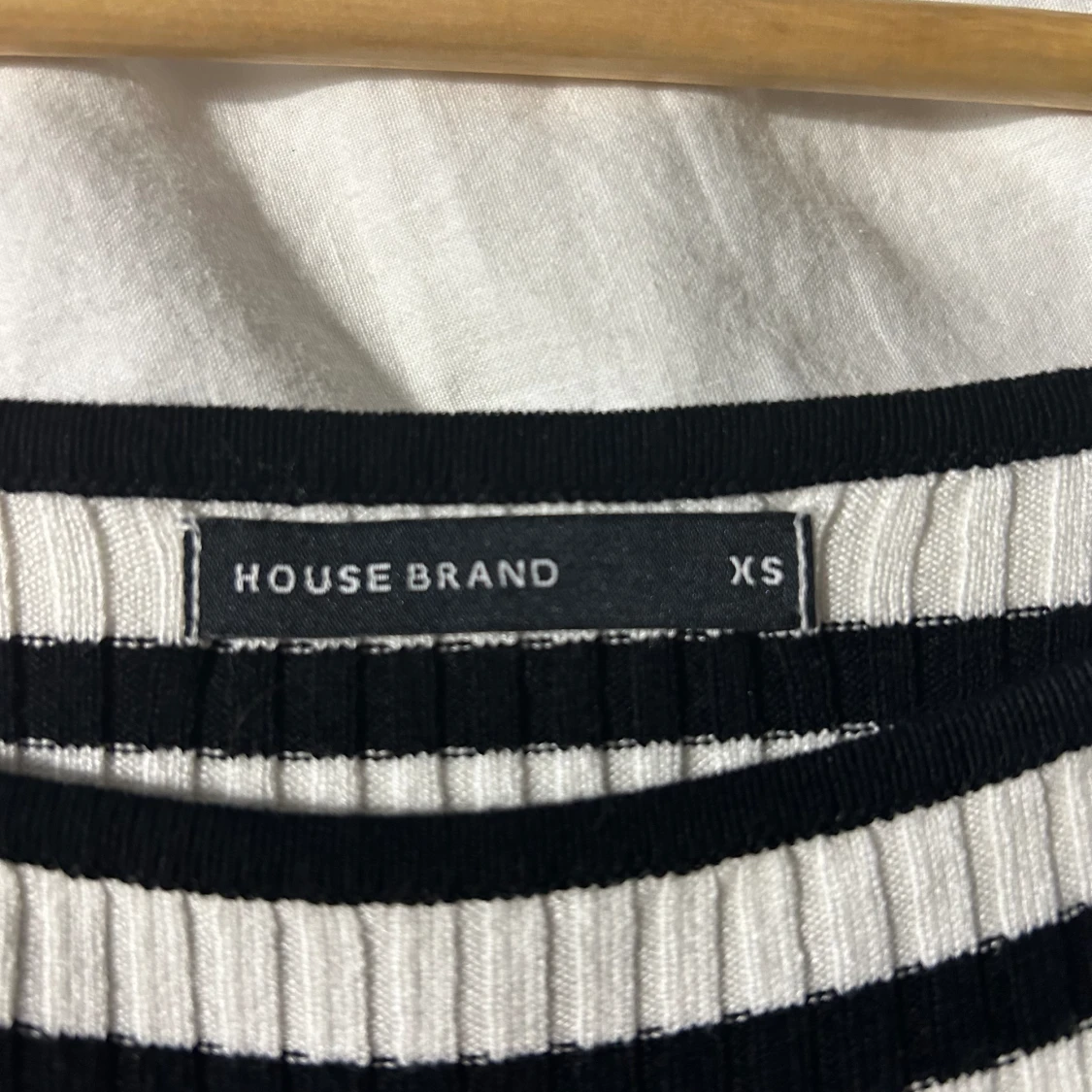  Off shoulder tröja  - 90