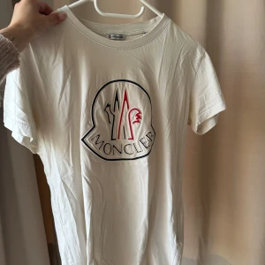 Moncler t shirt - Moncler t shirt