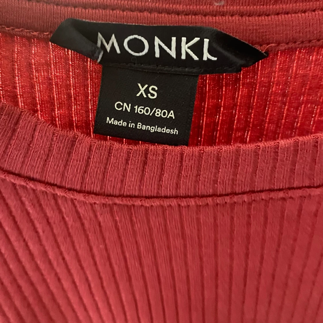 Röd långärmad topp - 91