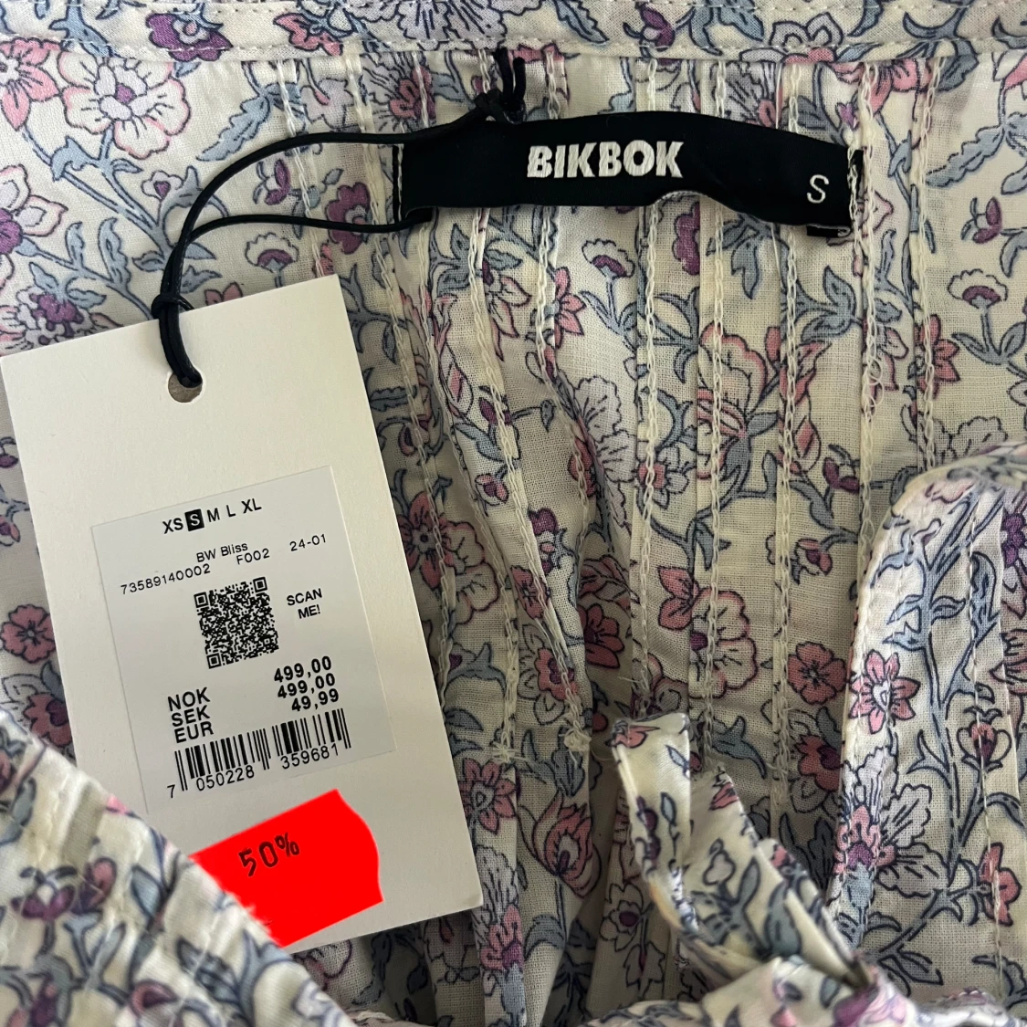 Bikbok kesäpaita - 91