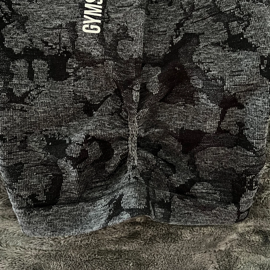 Gymshark shorts - 90