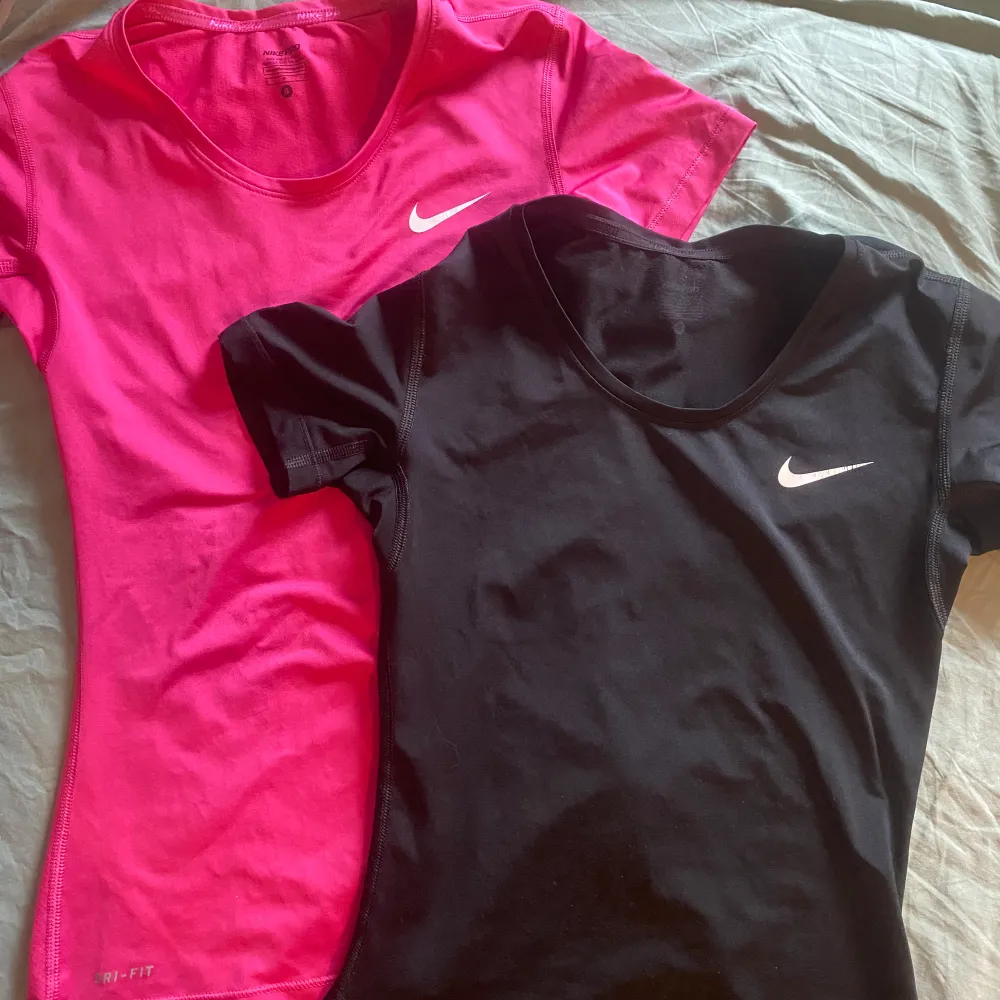 (OBS! Svarta redan såld!) Rosa Nike träningströja i bra skick. Sportswear.