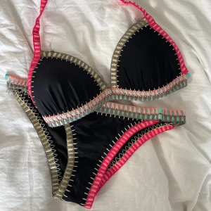 Bikini!  - Så snygg bikini! Har lite defekter så skriv för bild men inget man tänker på 
